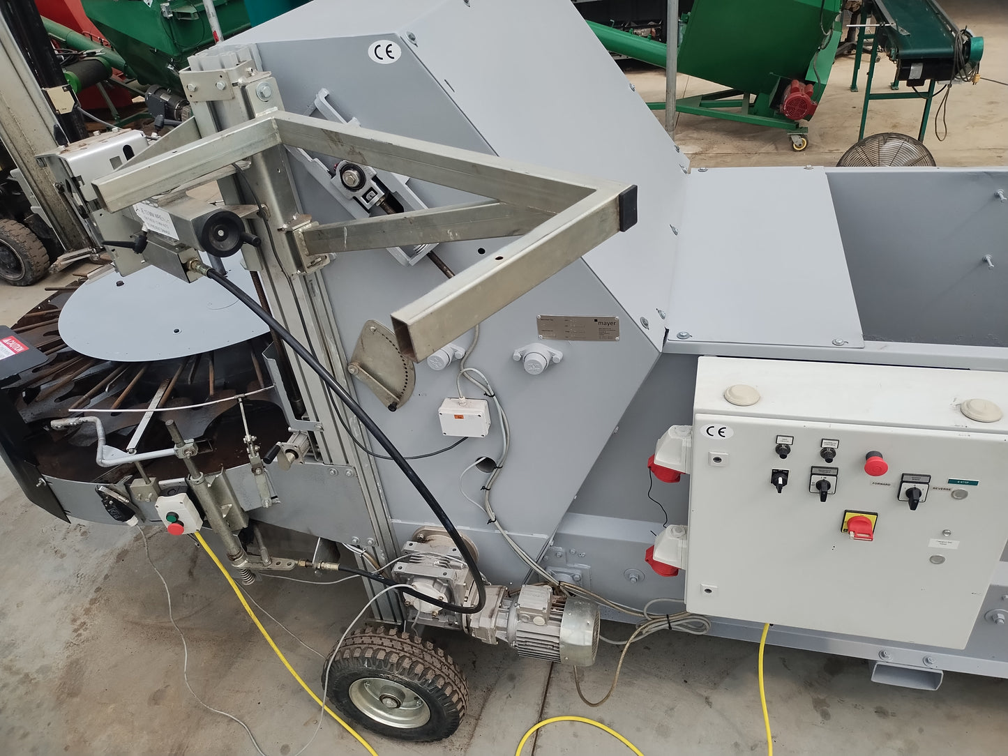 Mayer 2400 Potting Machine