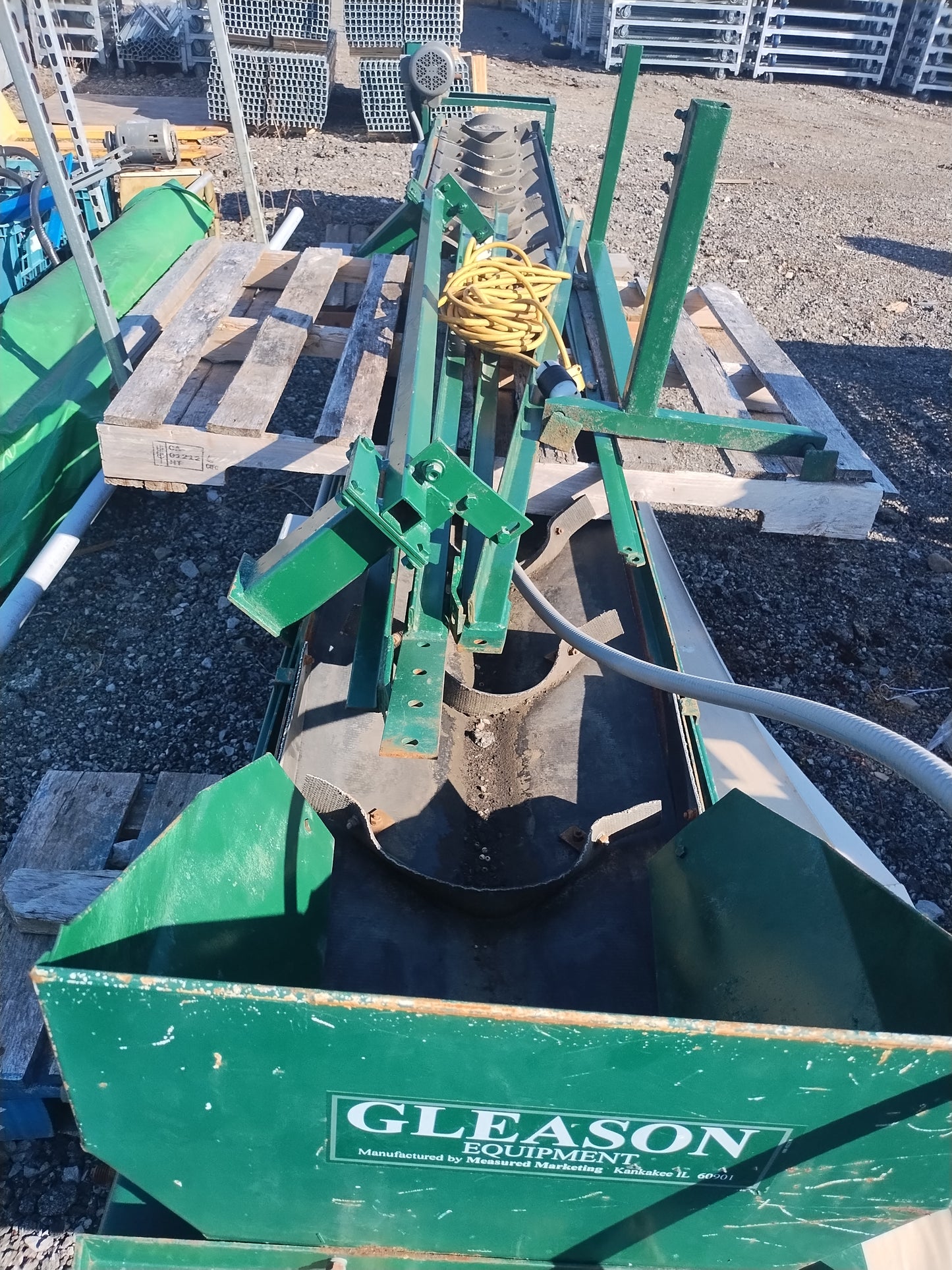 Gleason Soil Conveyor