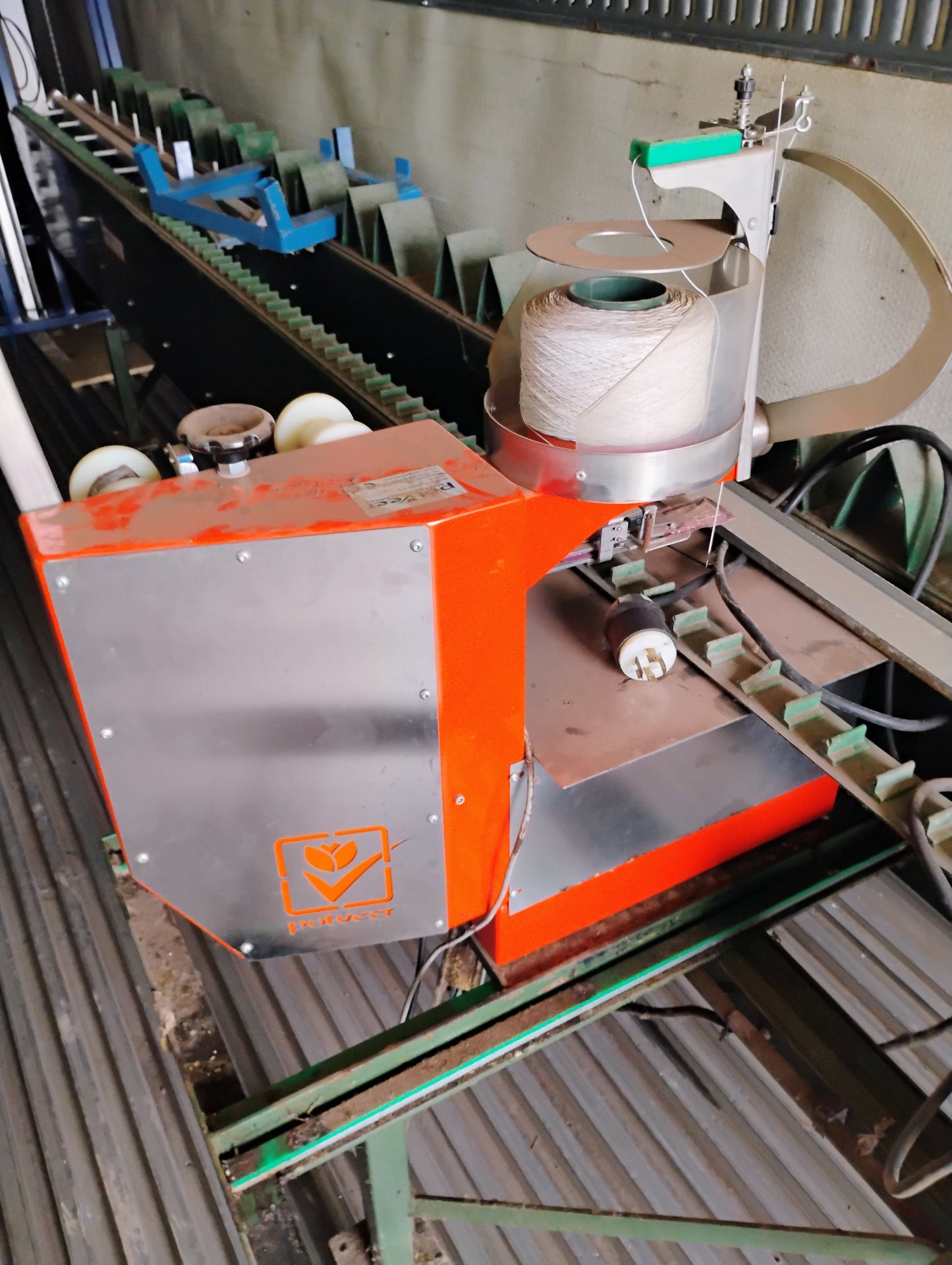 Bouquet Bunching Line
