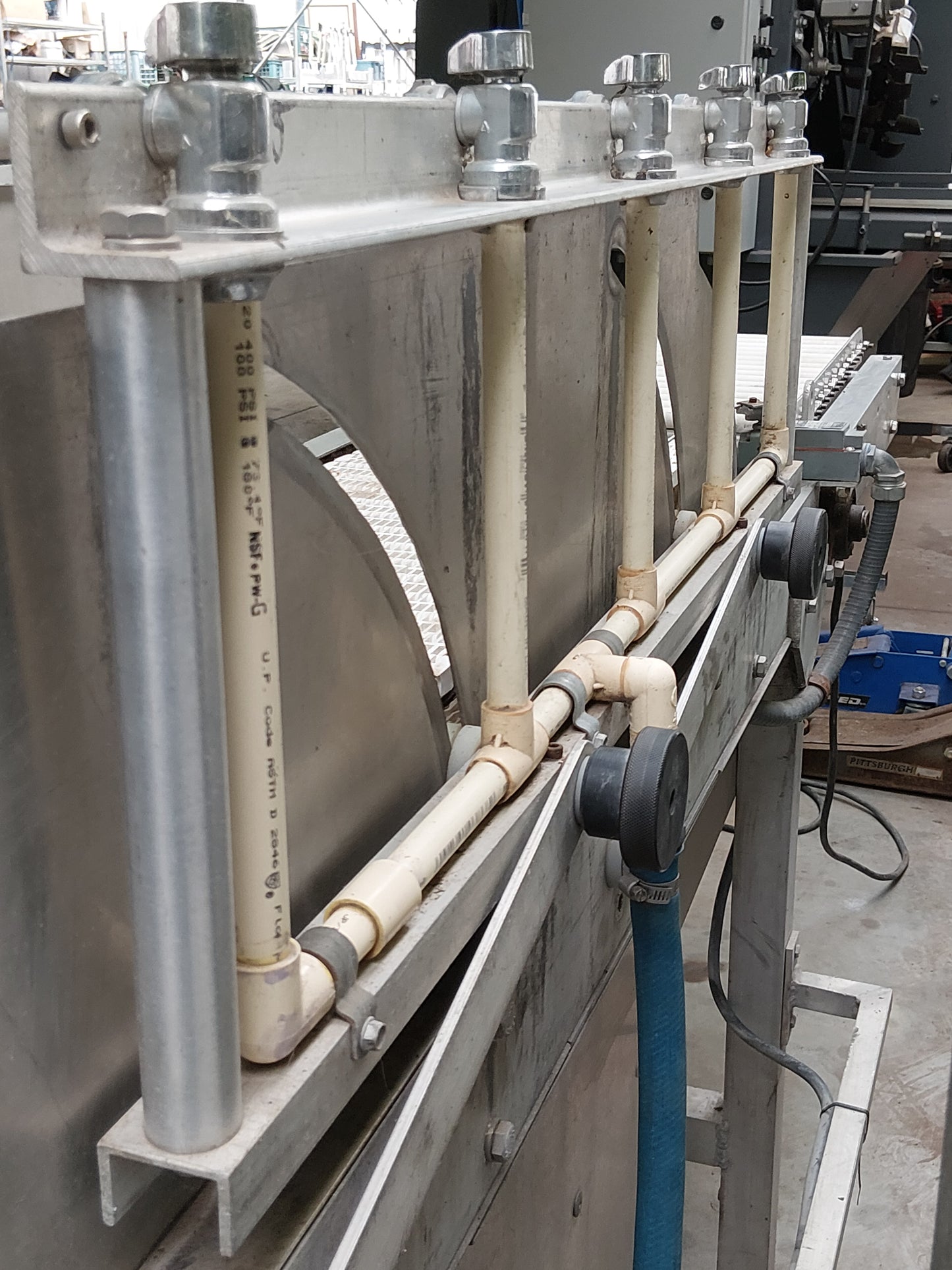 Stainless Steel Watering Tunnel