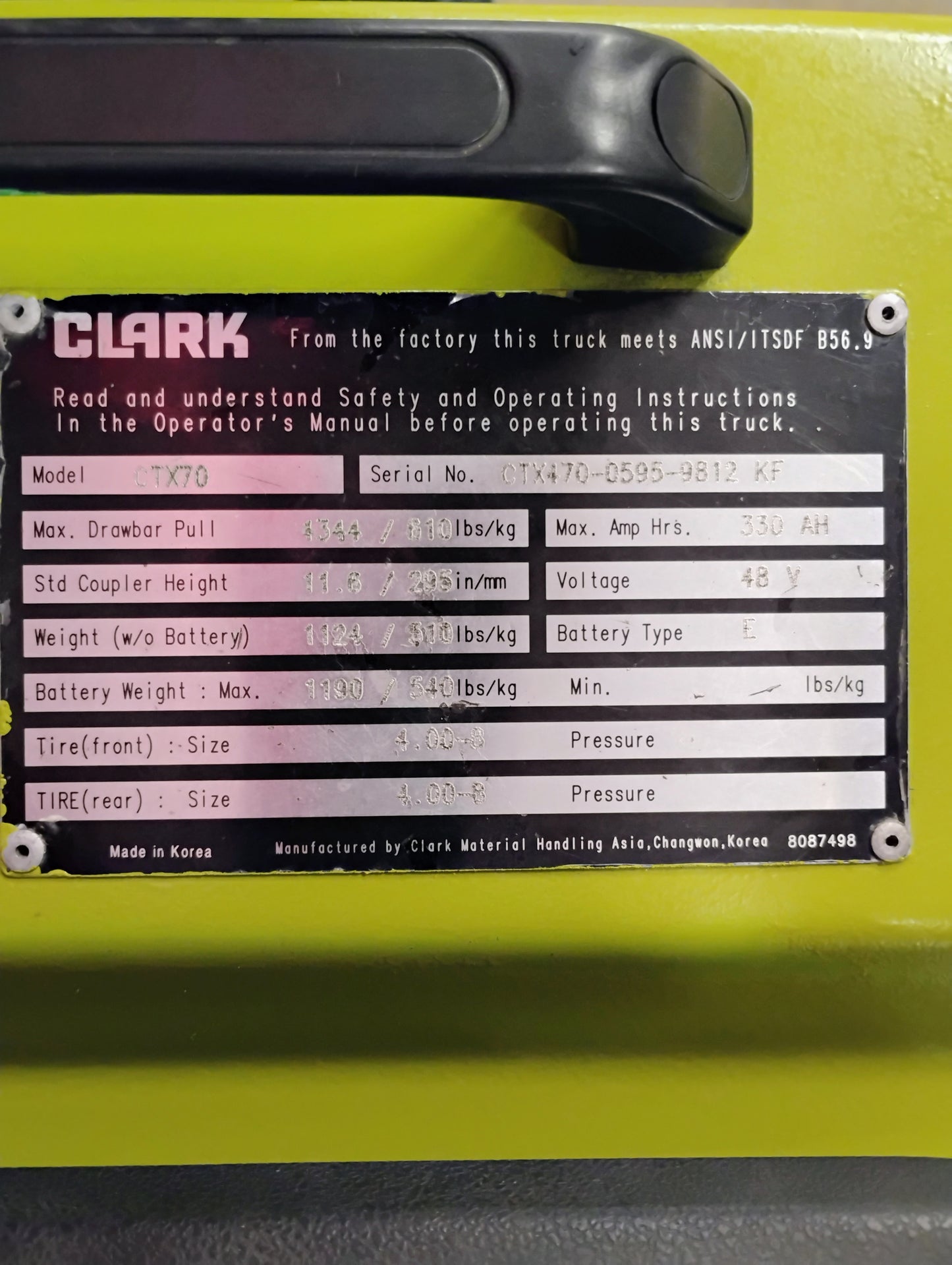Clark CTX 70 Tugger