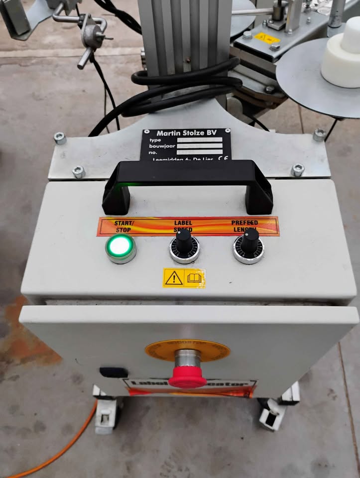 Martin Stoltze Label Applicators