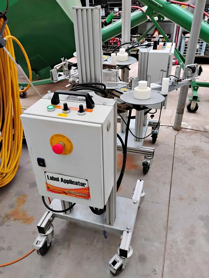 Martin Stoltze Label Applicators